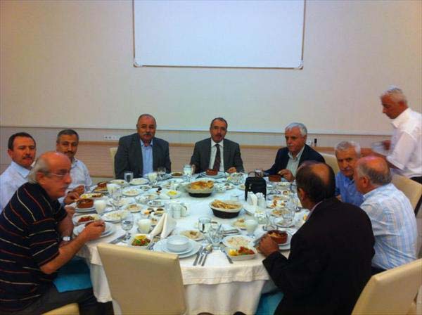 Tigem'de İftar